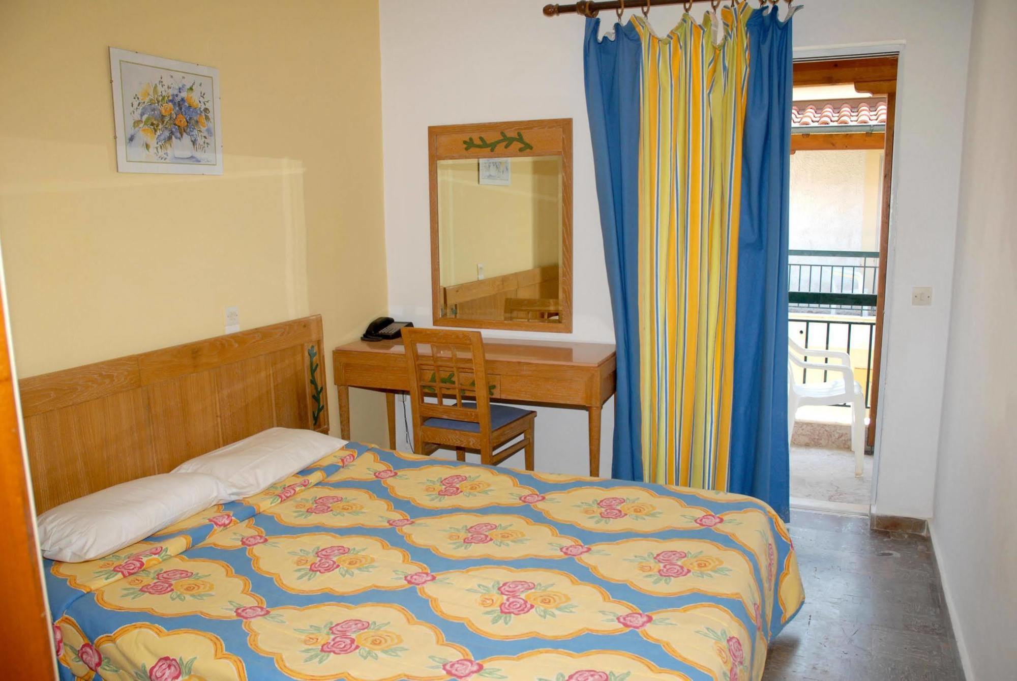 Corifo Village Ахарави Екстериор снимка